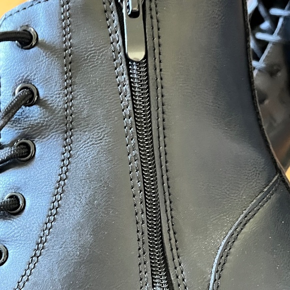 Zoo York Men’s Black Combat Boots Size 12 – Lace-Up & Side Zip Streetwear - Picture 12 of 13